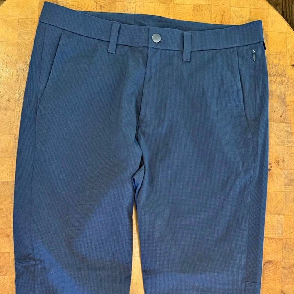 Lululemon Mens ABC pant